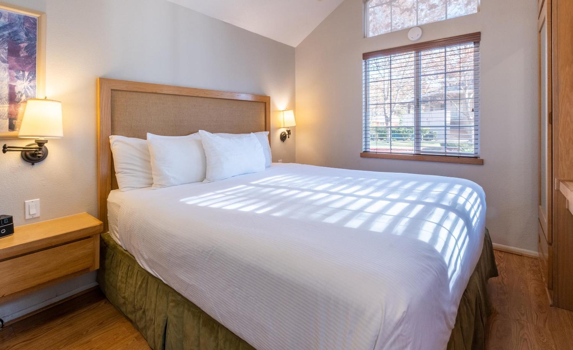 Riverpointe Valley Resort 3*