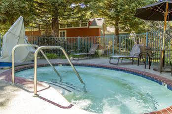Riverpointe Valley Resort Napa